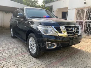 Nissan Patrol 2016 Black