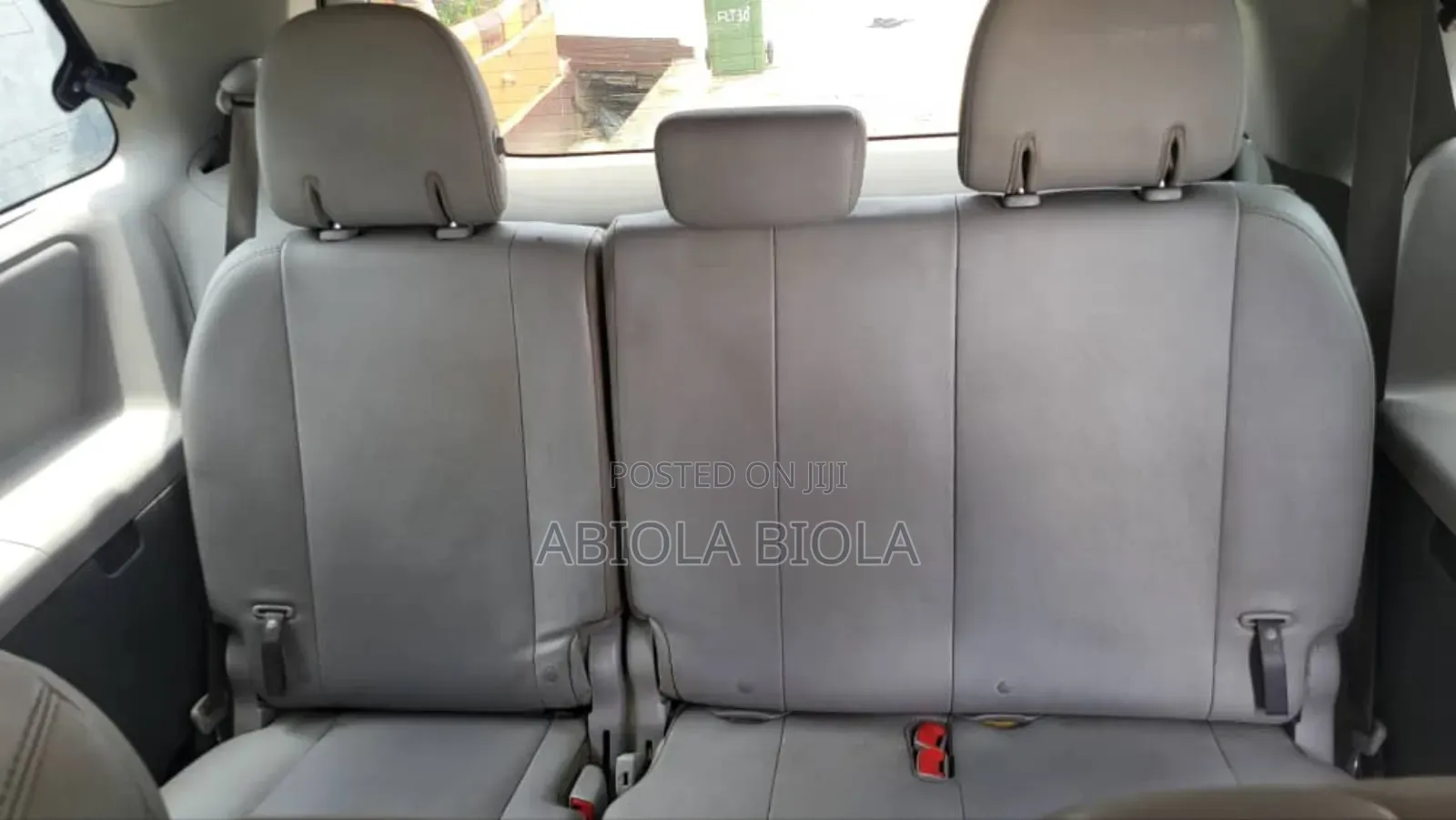 Toyota Sienna 2017 Blue