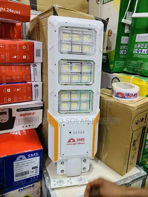 18 Eye SMS Solar Street Light