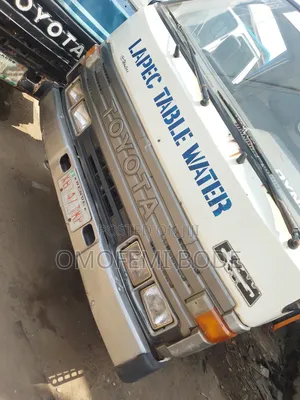Toyota Dyna 150 Normal Hand