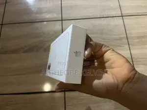 New Apple iPhone 16 Plus 128 GB White