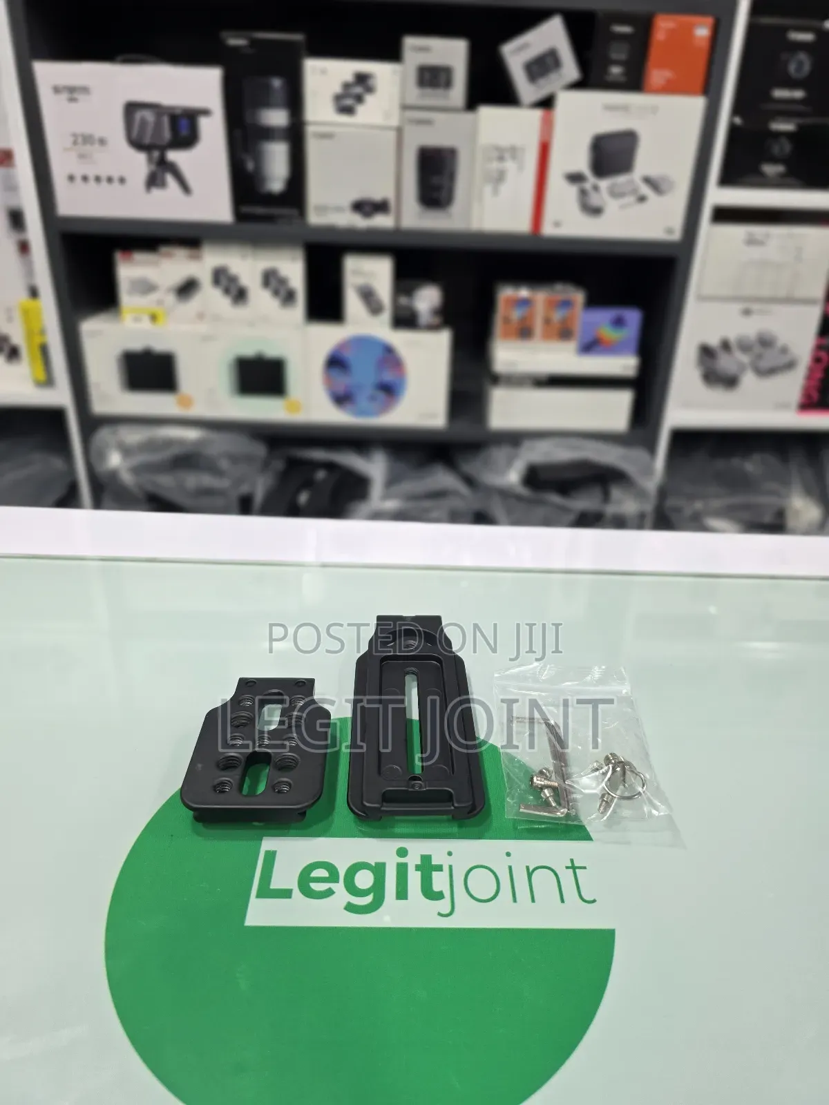 L Bracket Camera