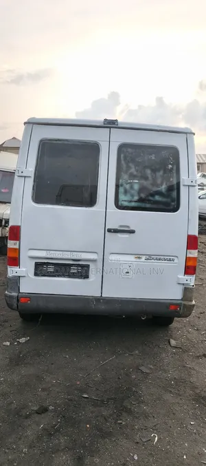 Mercedes-Benz Sprinter 2004 White