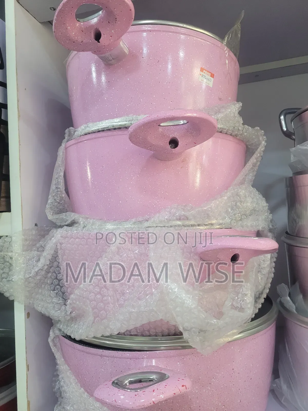 High Quality Set of Pots