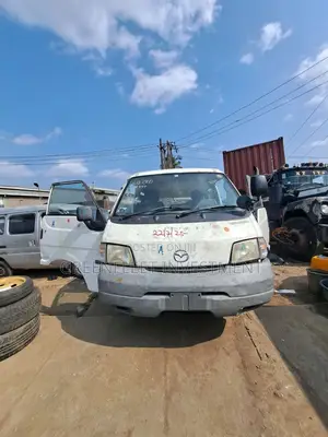 Mazda Bongo 2010 White