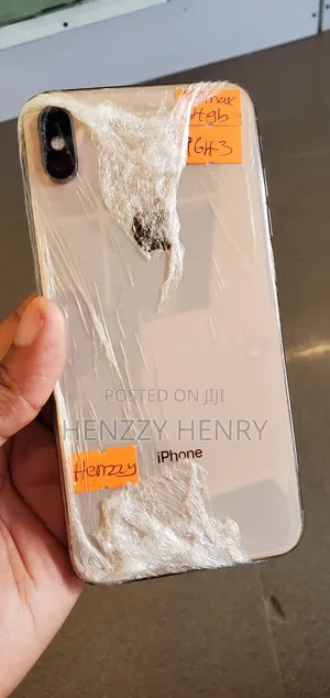 Apple iPhone XS Max 64 GB Gold