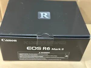 Canon Mirrowless Camera
Eos