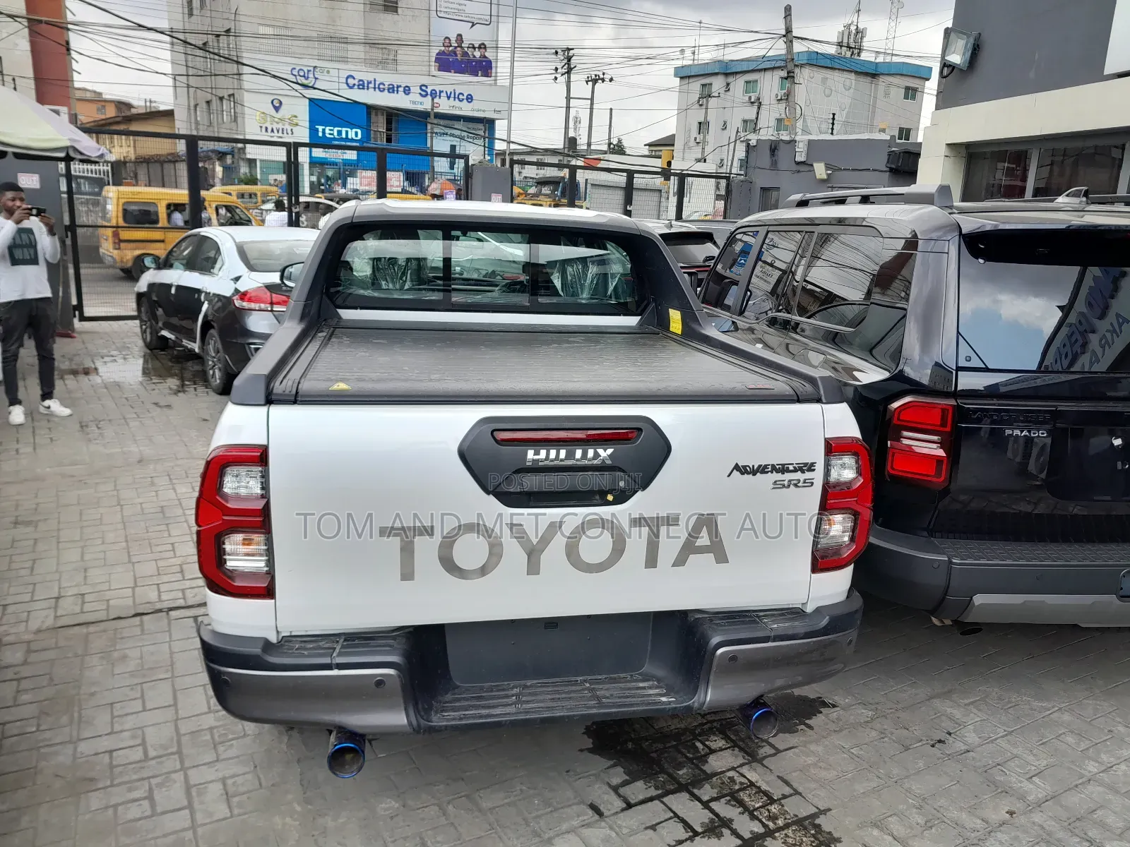 New Toyota Hilux 2025 White