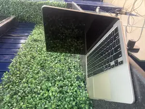 Laptop Apple MacBook Air 2022 M2 8GB Apple M2 SSD 512GB