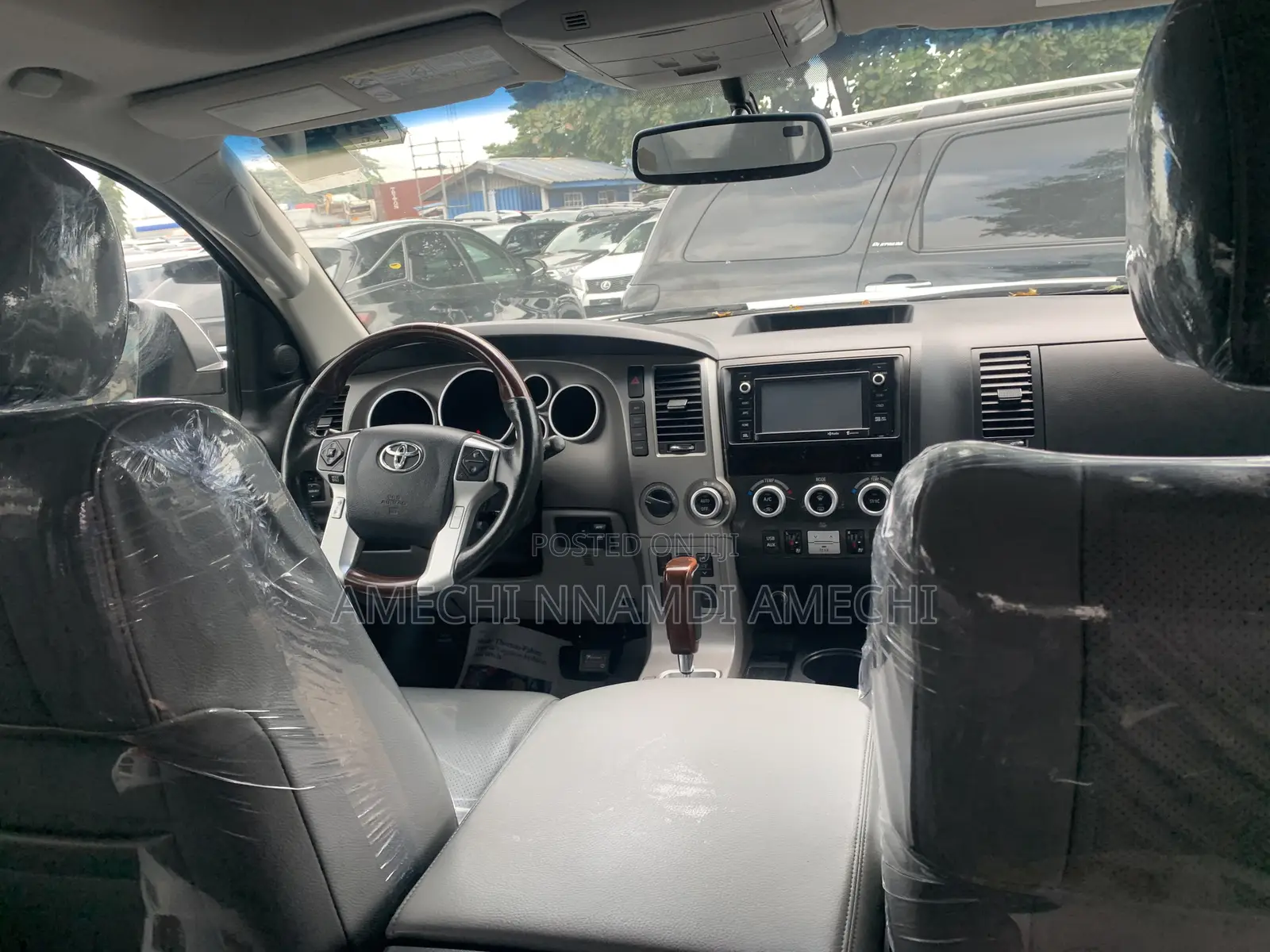 Toyota Sequoia Platinum 4x4 2018 Silver