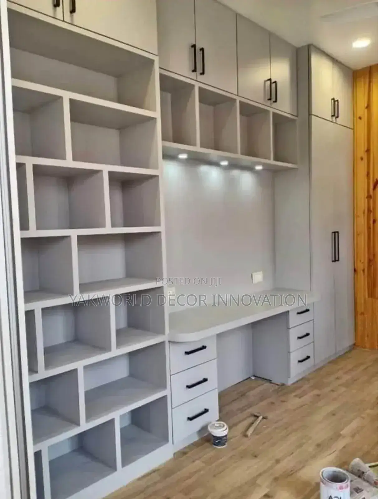 Kitchen Cabinet