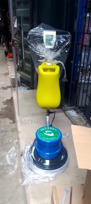 Floor Scrubber Machine