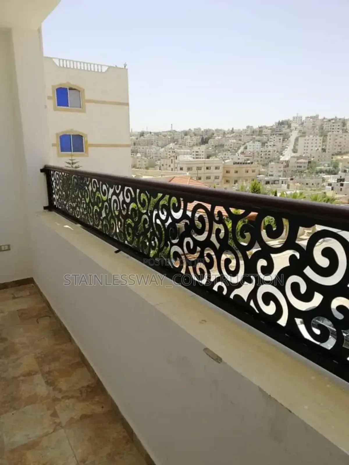 Laservivid Staircase/Balcony