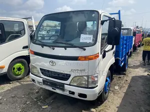 Toyota Dyna 200 Latest Model 2003
