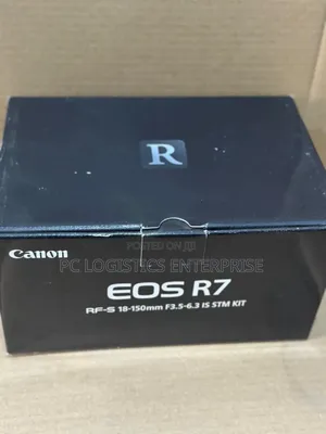 Canon Eos R7
Mirrowless Camera