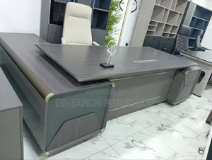 2.8miter Office Senior Executive/Director Table