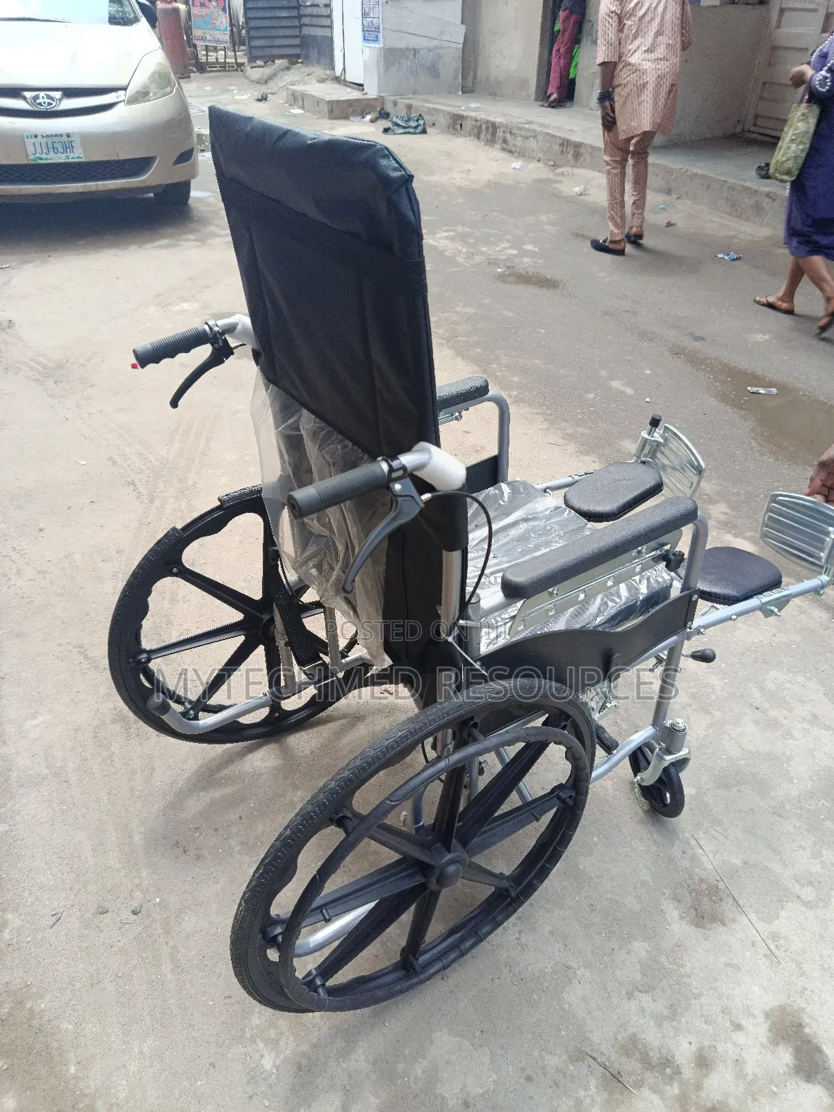 Commode Wheelchair