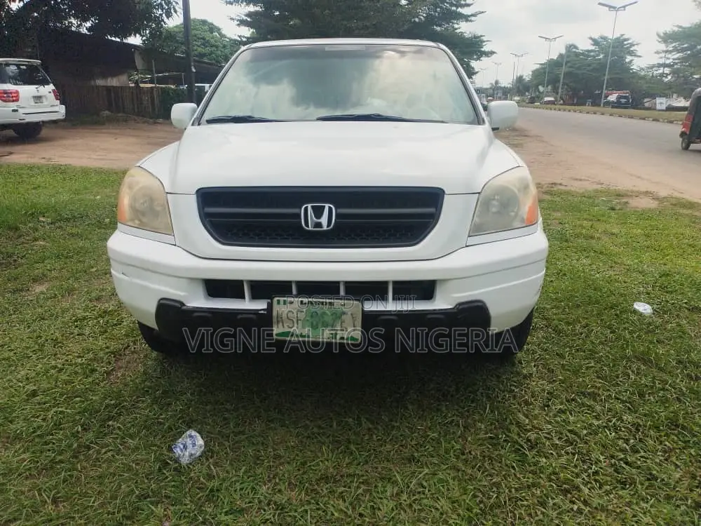 Honda Pilot EX 4x4 (3.5L 6cyl 5A) 2004 White