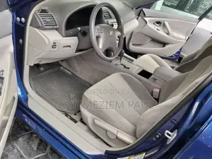 Toyota Camry LE 4dr Sedan (2.4L 4cyl 5A) 2007 Blue