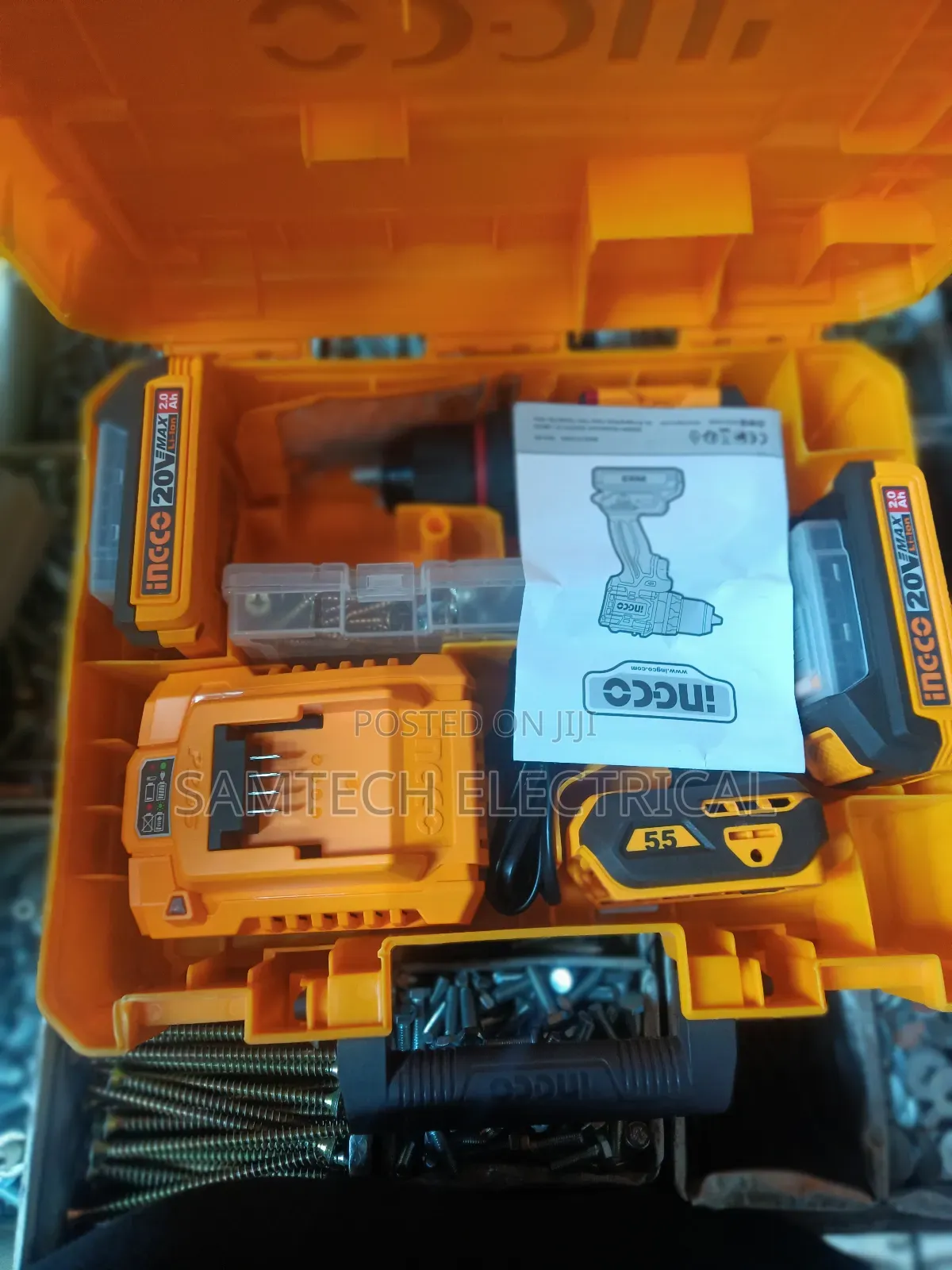Drilling Machine With 2 20volt Batteries