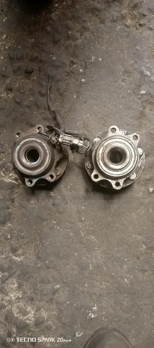 Front Hub for Pathfinder 2005