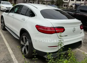 Mercedes-Benz GLC-Class 2017 White