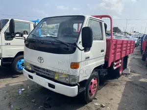 Toyota Dyna 200 New Model