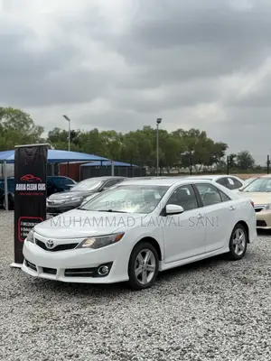 Toyota Camry 2014 White