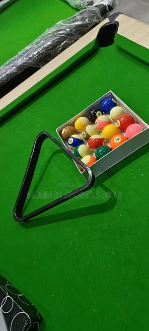 Snooker Balls and Ball Rack