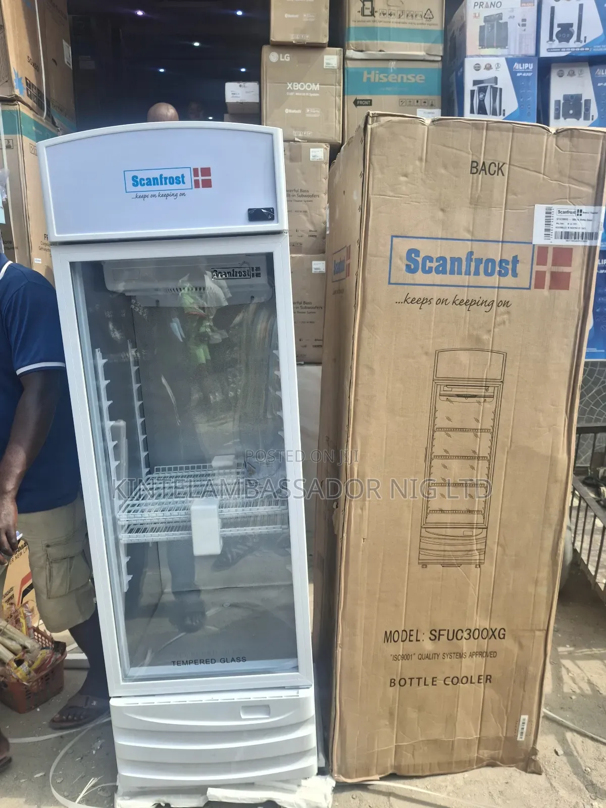 Scanfrost Showcase Bottle Coolerr - 300 Litres