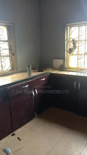 5bdrm Duplex in Awka for rent