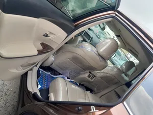Toyota Venza XLE 4dr Wagon AWD (2.7L 4cyl 6A) 2015 Brown