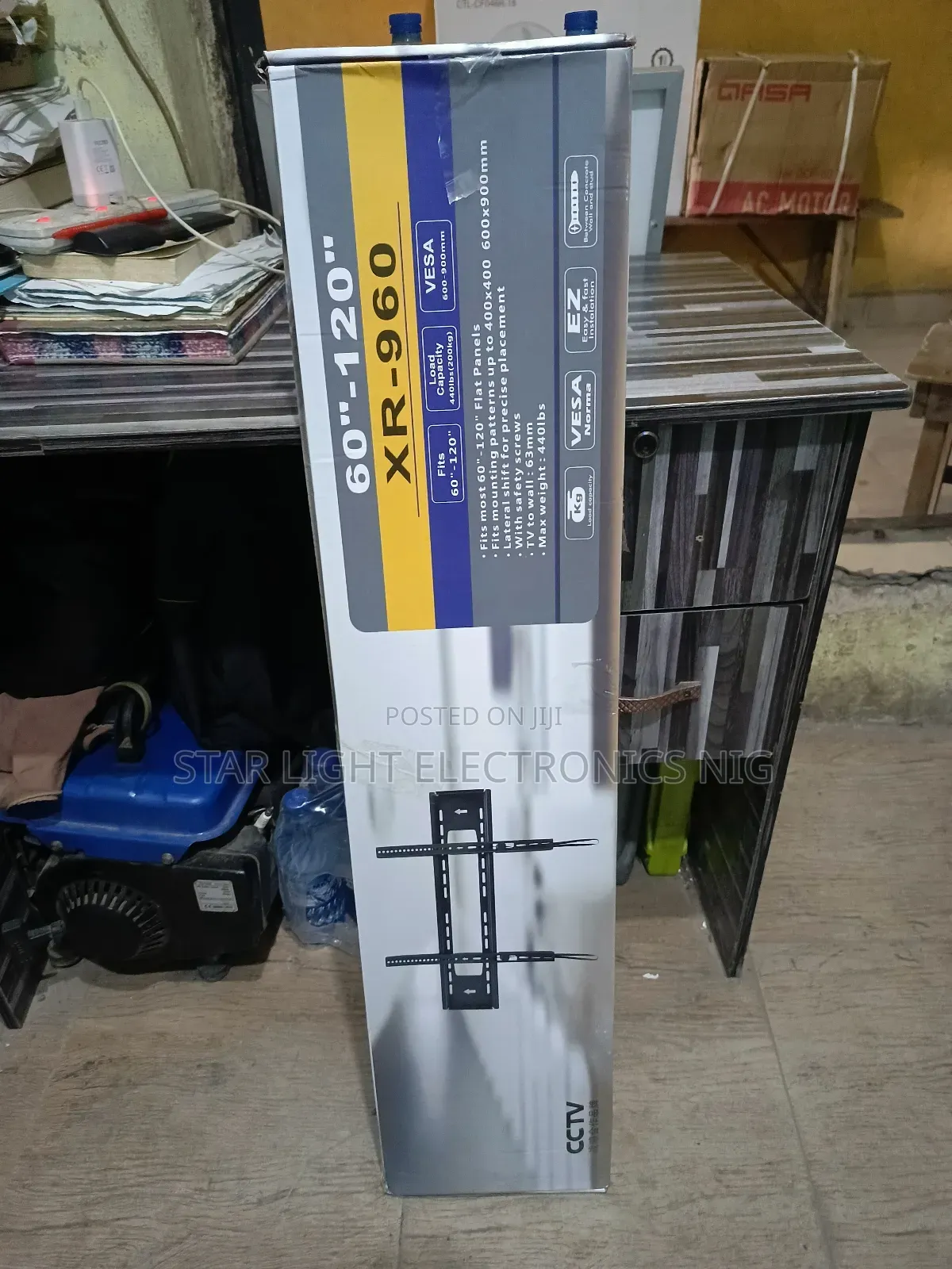 85"-120" Tv Hanger