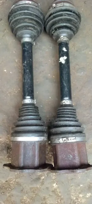 Audi Q5 Shaft