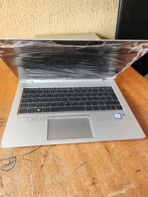 Laptop HP EliteBook 830 G5 4GB Intel Core I7 HDD 256GB