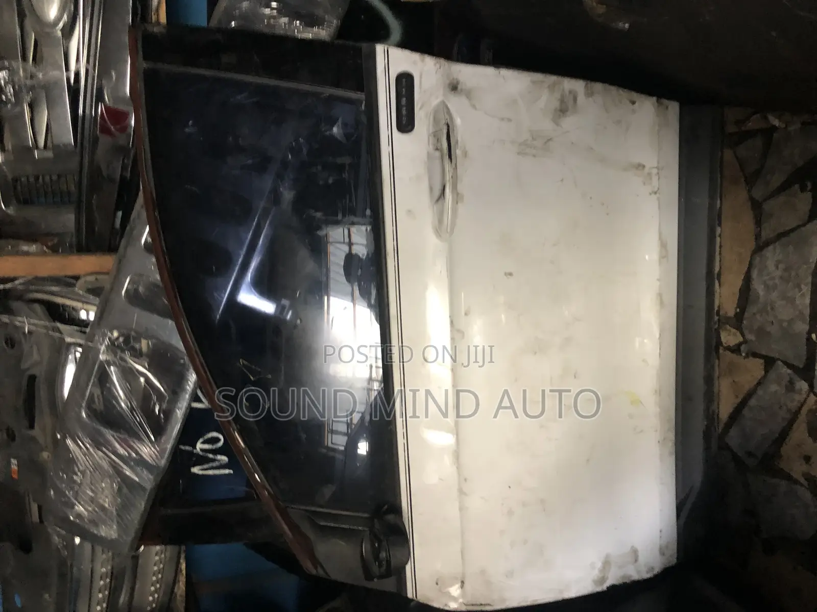 Ford Edge 2017 Model Front Door Left Side