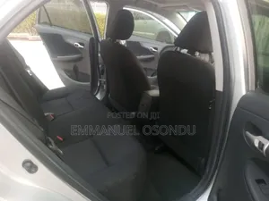Toyota Corolla 2009 Silver