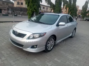 Toyota Corolla 2009 Silver