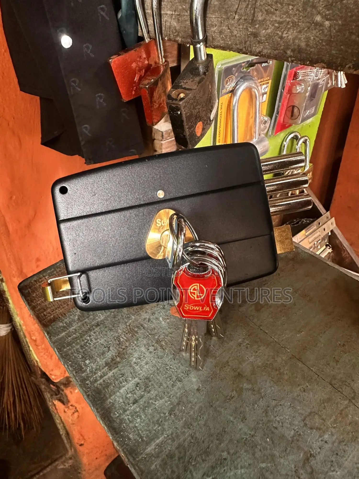 Jam Key Lock
