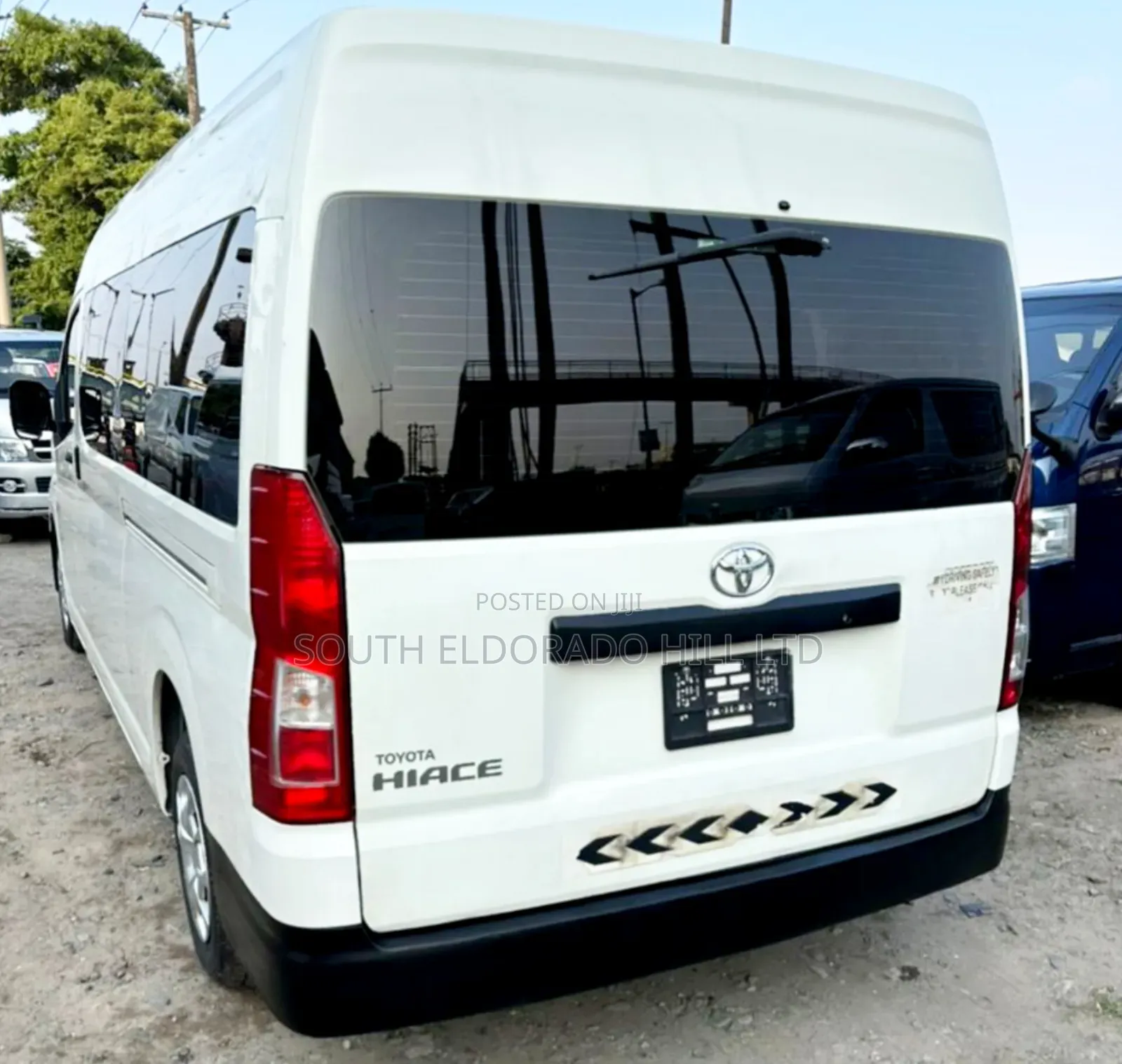 Toyota HiAce 2024 White