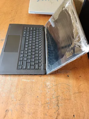 Laptop Dell Latitude 7410 4GB Intel Core I7 HDD 256GB