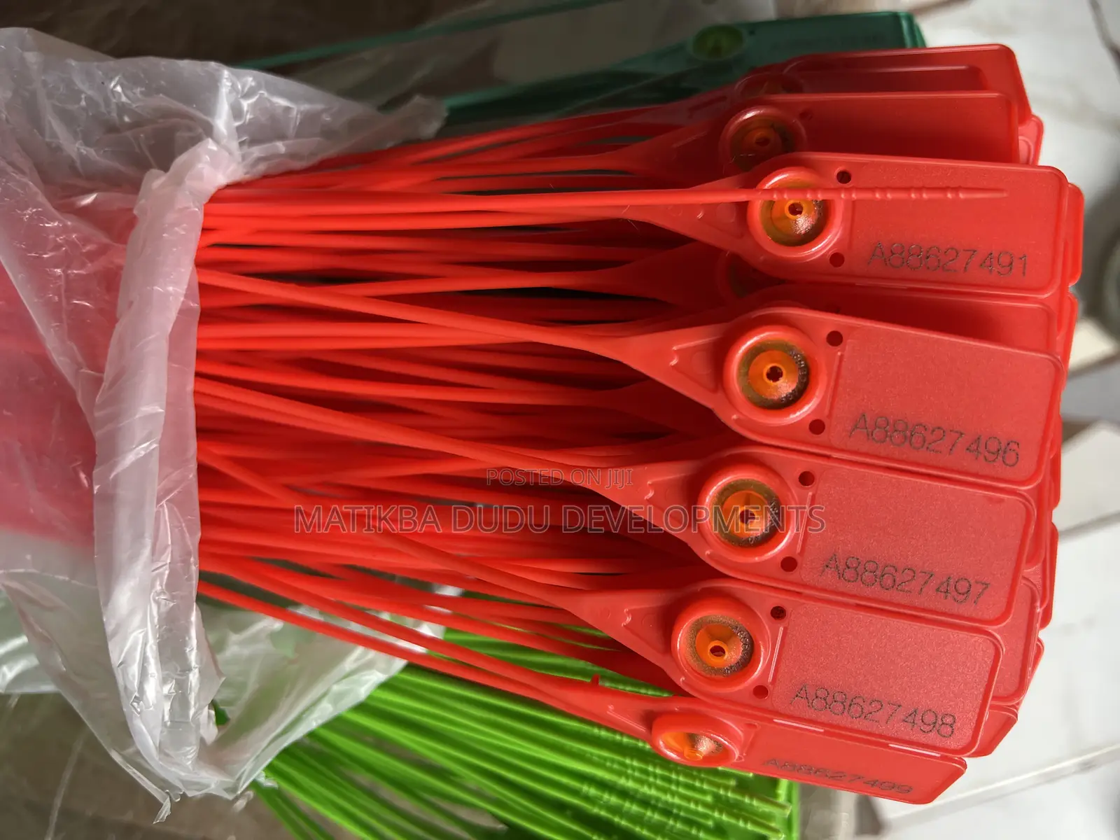 Security Seal + Steel Lock 26cm - 44cm