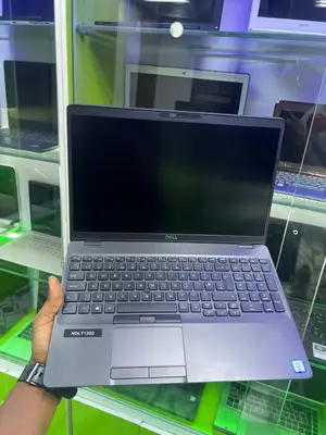 Laptop Dell Latitude 5501 16GB Intel Core i7 SSD 512GB