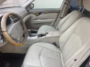 Mercedes-Benz E200 2007 Black