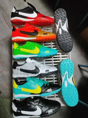 Trainers Canvas for Workout and Football Training