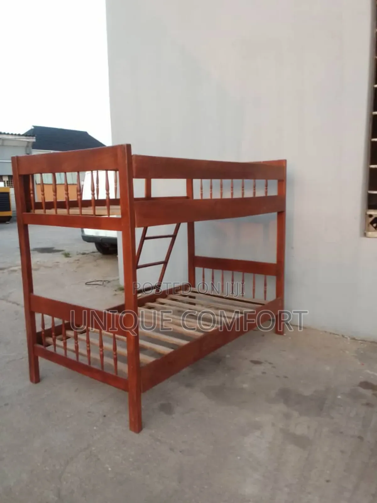 Top Quality 3 and Half by 6 Very Strong Bunk Bed