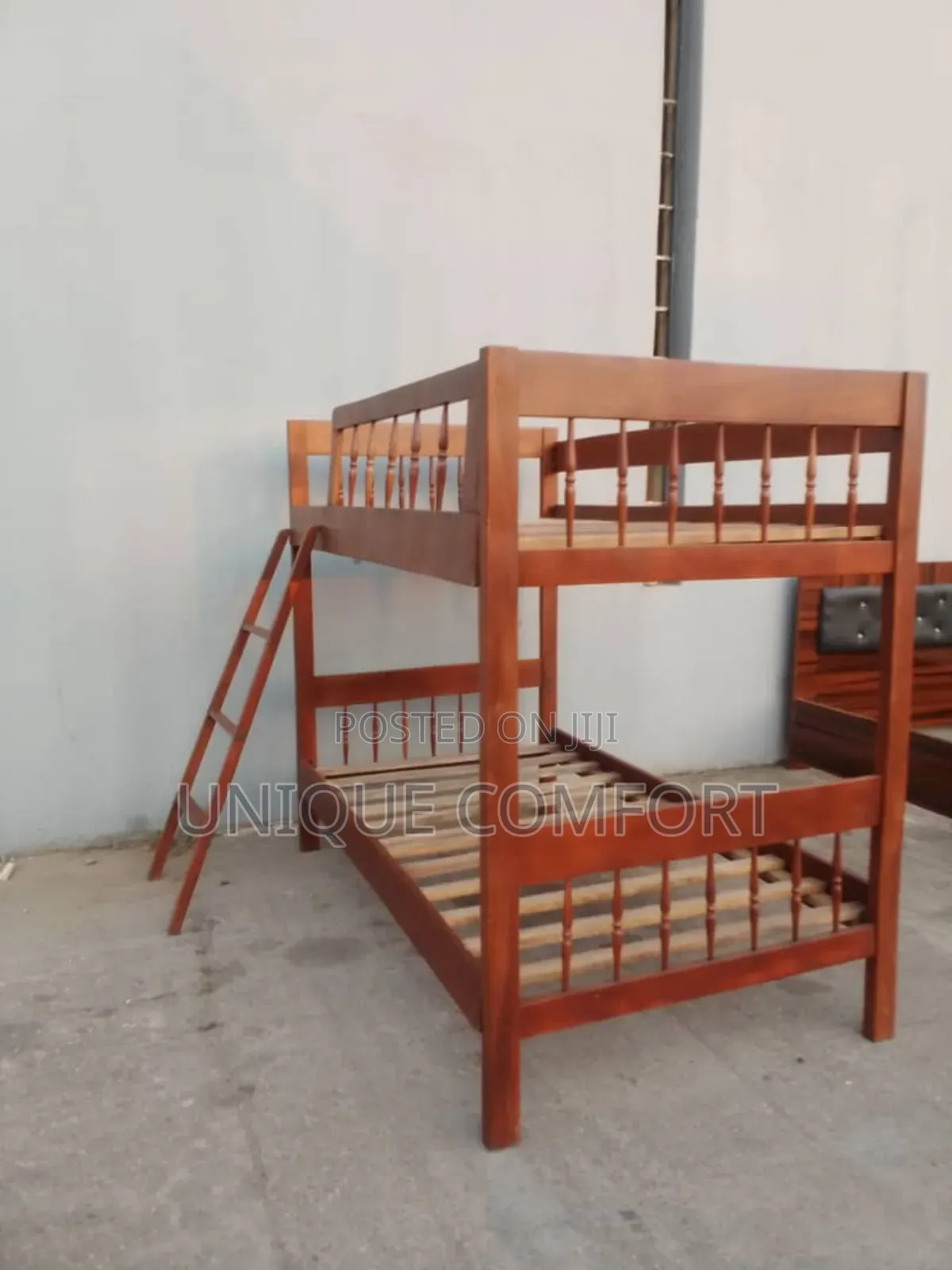 Top Quality 3 and Half by 6 Very Strong Bunk Bed
