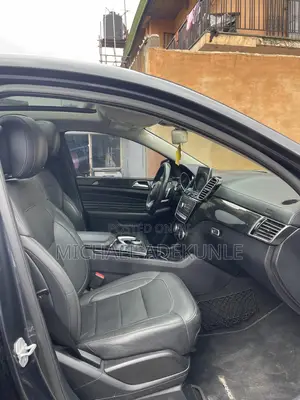 Mercedes-Benz GLE43 3.0 AWD 2016 Gray
