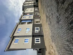 3bdrm Block of Flats in Jahi By Gilmore for rent