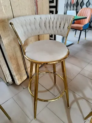 Barstools Chairs